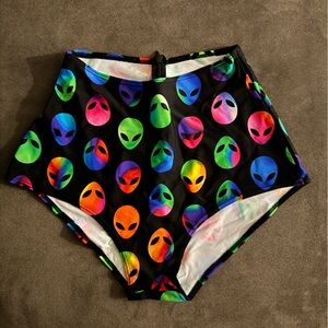 Rave shorts